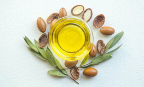 Olio di Argan: non solo capelli, gli usi furbi che pochi considerano
